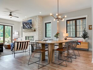 Chalet, 4 Bedrooms | Dining - Rock N Stars Chalet 4 Bedroom Townhouse by RedAwning (Winter Park)