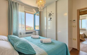 2 Schlafzimmer, Zimmersafe, Bügeleisen/Bügelbrett, Reisekinderbett
