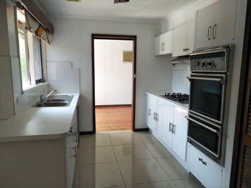 Caulfield Home with Large Space