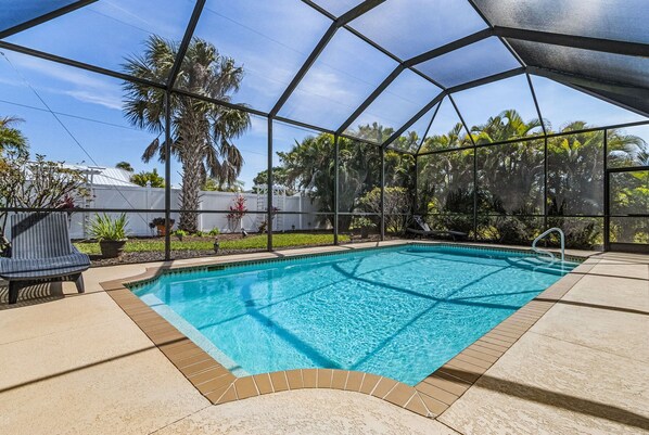 Beheizter Pool