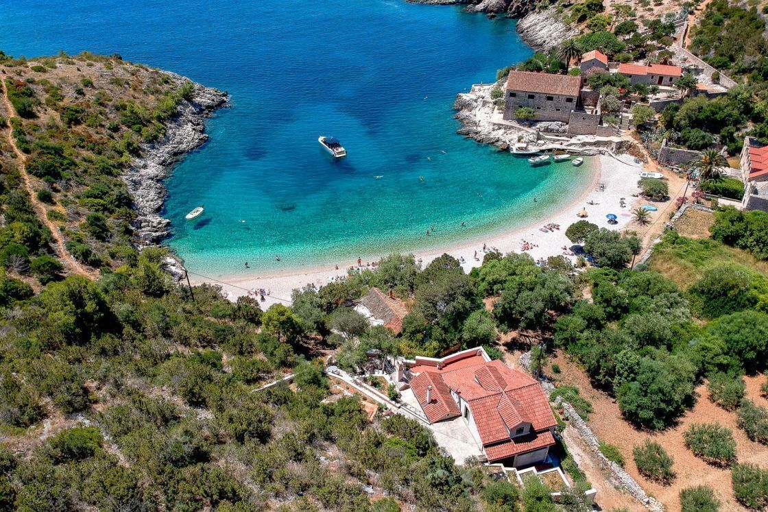 Villa Benedeta, Dubovica bay Island Hvar (3)