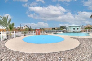 Beheizter Pool