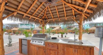 Port Aransas RV Getaway: Pool, Beach & BBQ Fun!