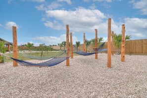 Property grounds - 36 Sailfish RV Resort, Port Aransas RV Getaway (Port Aransas)