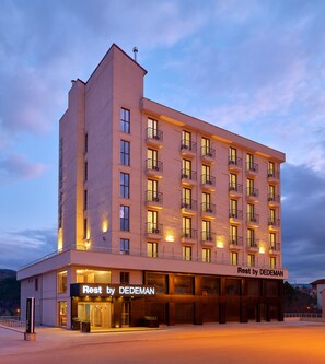 Fachada de la propiedad