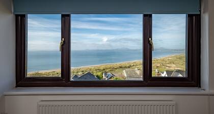 Four Bedroom Holiday Home With Views Over Cardigan Bay | Ty-Mari