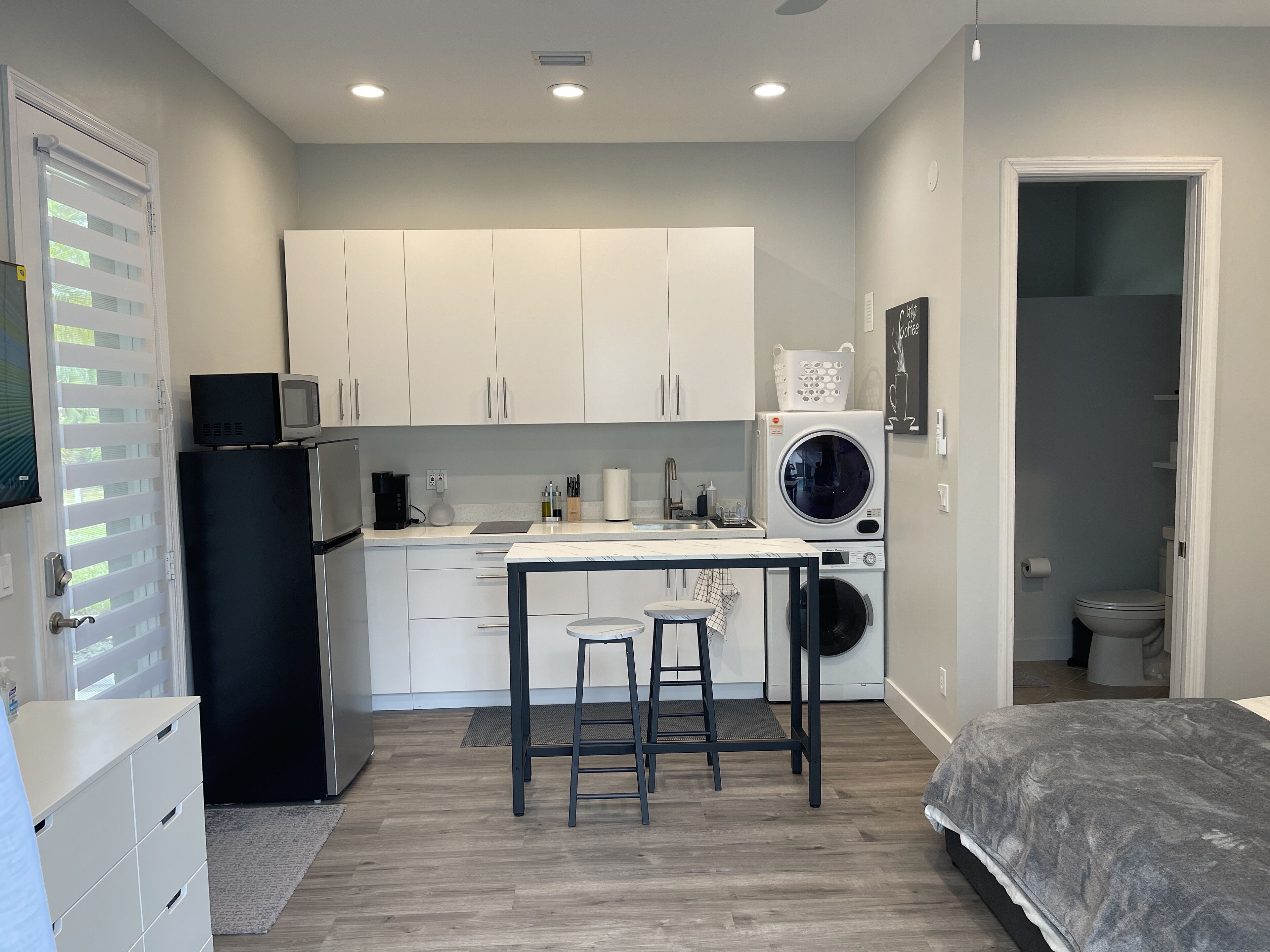 North Naples Studio 10 minutes drive to the beach