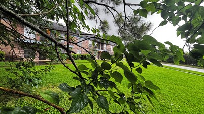 Urban Retreat near Downtown, Airports, NASA: 2floors 2brm 2bth Wshr & dryer