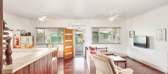 The Greenhouse at Harrington is a Pet Friendly home in a peaceful location