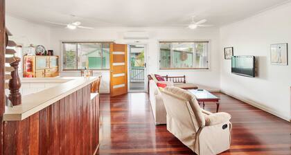 The Greenhouse at Harrington is a Pet Friendly home in a peaceful location