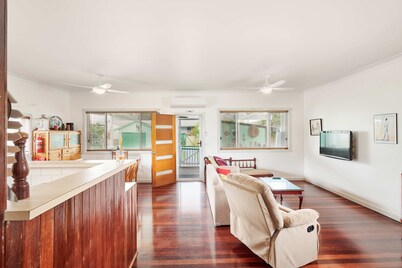 The Greenhouse at Harrington is a Pet Friendly home in a peaceful location