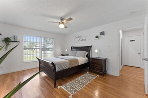 Room - Your Home Away From Home - 15 min to Disney (Kissimmee)