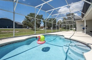 Pool - Your Home Away From Home - 15 min to Disney (Kissimmee)
