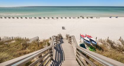 Gulf Front w/ Private Beach Access + Free Beach Chairs & Attraction Tickets!
