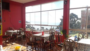 Restaurant - Hostal restauran flor de mi tierra (Copacabana)
