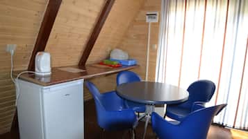 Superior Cottage, 2 Bedrooms, Accessible, Garden Area | 2 bedrooms