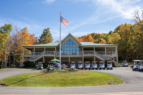 TOTW324 Stunning Views Ski In/Out WiFi Slopeside