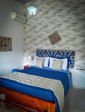4 habitaciones y wifi gratis