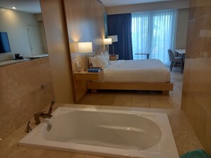 In-room safe, desk, WiFi, bed sheets - The Mill Resort @ Suites Aruba-Room C 2283 [sleeps 2] (Noord)