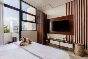 1 bedroom, iron/ironing board, travel crib, free WiFi - Elena Penthouse Oasis Beach Club Access (Tulum)