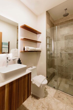 Hair dryer, towels - Elena Penthouse Oasis Beach Club Access (Tulum)