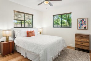 3 chambres, bureau, fer et planche Ă repasser, Wi-Fi gratuit