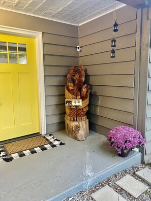 Exterior detail - Cozy Cabin on smoky mountain (Tellico Plains)