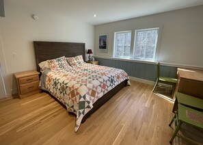 4 chambres, bureau, Wi-Fi gratuit, draps fournis