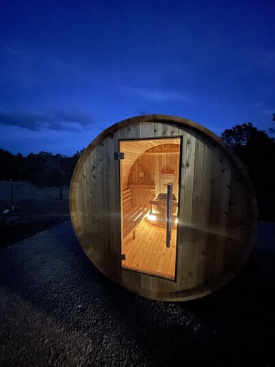Cozy Yurt Getaway Nestled in the beautiful east mountains of Cedar Crest/Tijeras