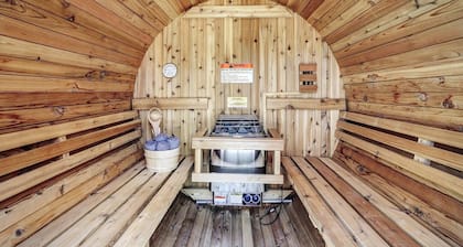 Cozy Yurt Getaway Nestled in the beautiful east mountains of Cedar Crest/Tijeras