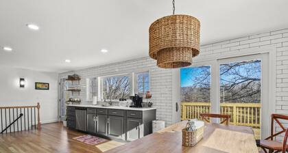 Quiet Highland Home set on gorgeous rolling hills and farm in Western Loudoun