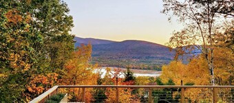 Stylish Mountain House with Reservoir Views, Near Woodstock