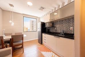 Apartamento conforto | Cozinha privada | Frigobar, máquina de café expresso, chaleira elétrica