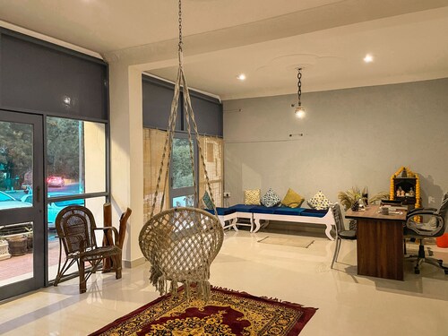 Hillside Retreat Homestay 