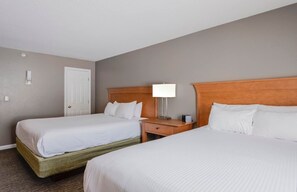 2 bedrooms, in-room safe, iron/ironing board, travel cot