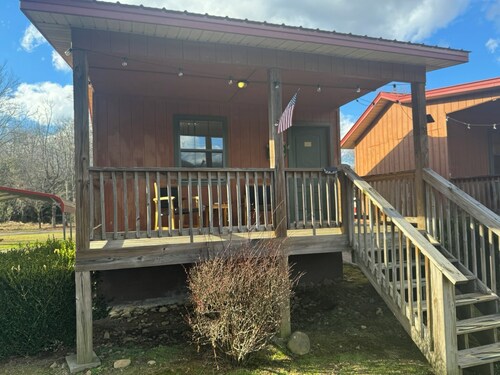 Tail of the Dragon Resort Cabins Mountain View #2