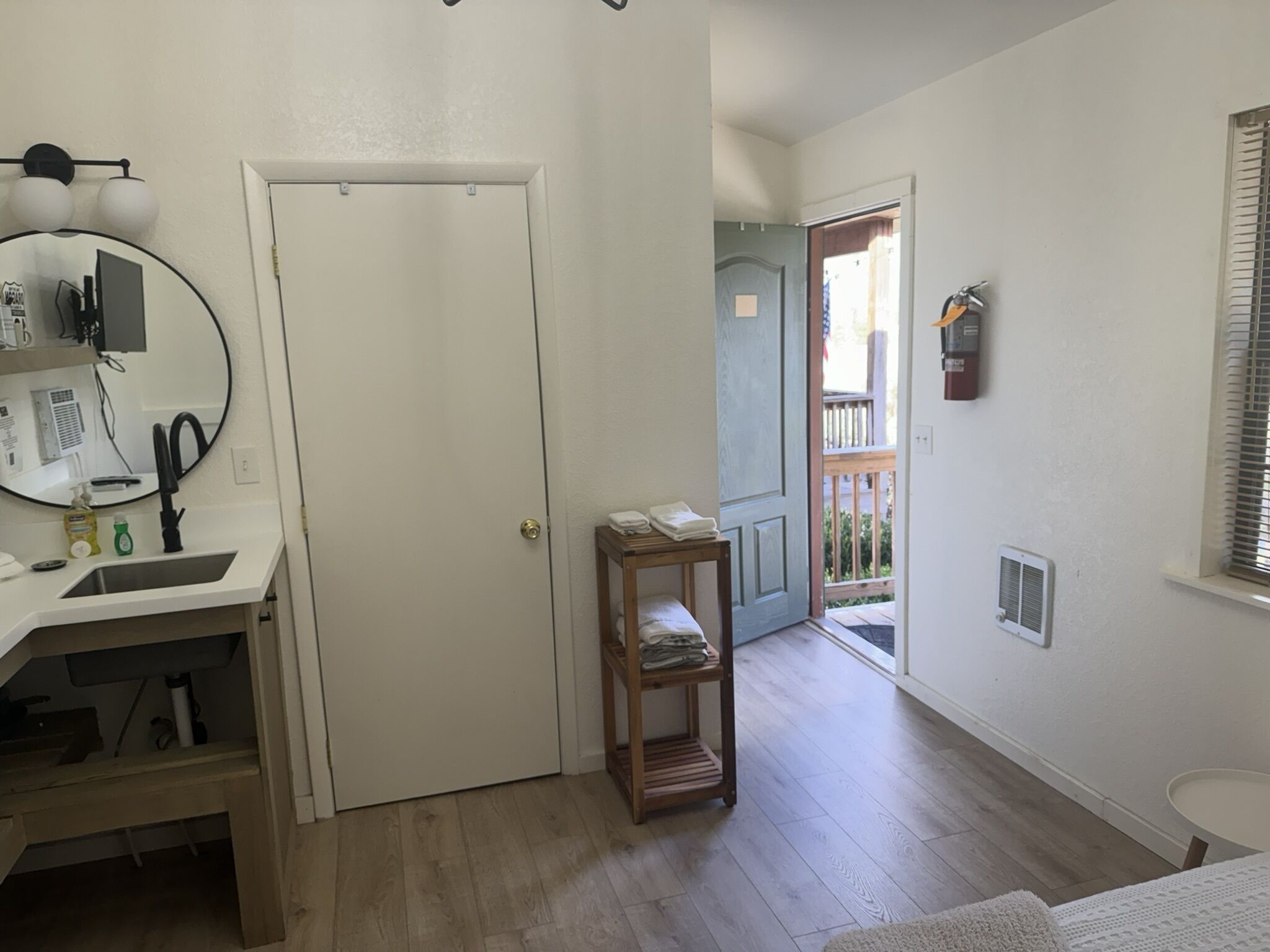 1 soverom, wi-fi (inkludert) og sengetøy