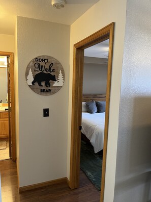 1 bedroom, WiFi, bed sheets - Cozy Condo Close to Everything (Steamboat Springs)