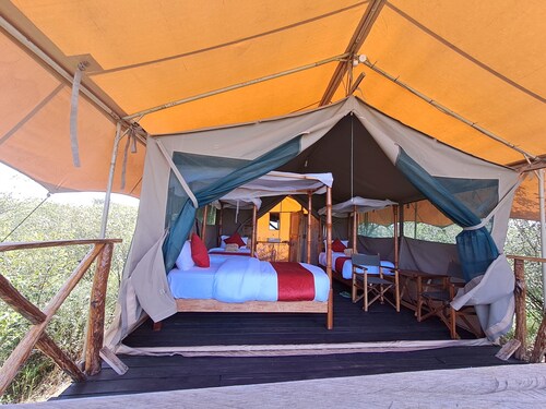 TAYARI LUXURY TENTED CAMP- MASAI MARA