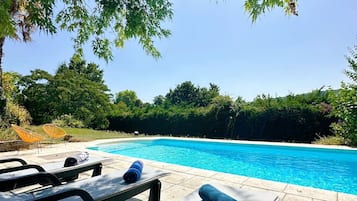 Piscine extérieure