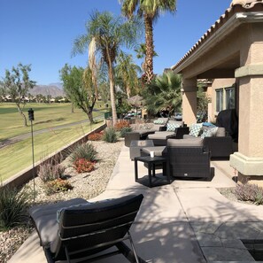 Terrace/patio - 3 bed / 3 baths South facing on golf course with pool in Indian Springs (Indio)