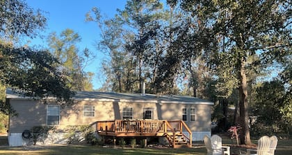 Ideal Location in Live Oak, FL