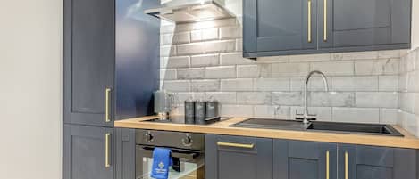 Dishwasher, high chair