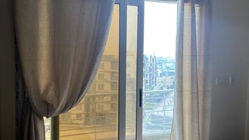 1 dormitorio, tabla de planchar con plancha, wifi