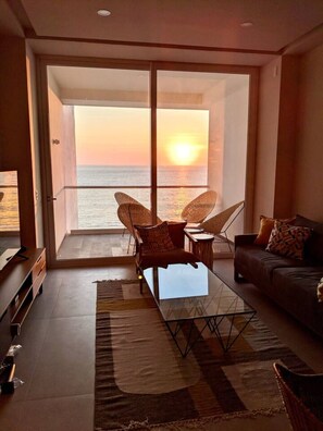 Smart-TV, Stereoanlage