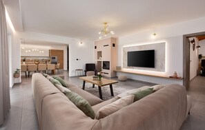 TV, fireplace, table football, ping pong