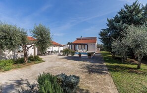 Exterior - Beach front home in Pula (Pula)