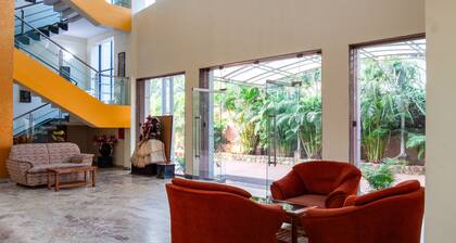 Treebo Y Hotels Elite, Khandagiri