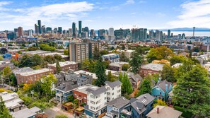 Aerial view - Cozy Oasis in the heart of Capitol Hill (Seattle)