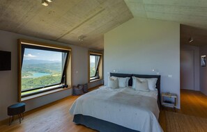 3 bedrooms, travel cot, free WiFi, bed sheets - Luxurious home in Pazin (Pazin)